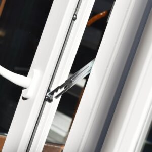 Arwin Sol Açılım Pencere Kademeli Havalandırma Kolu Pvc Kilidi